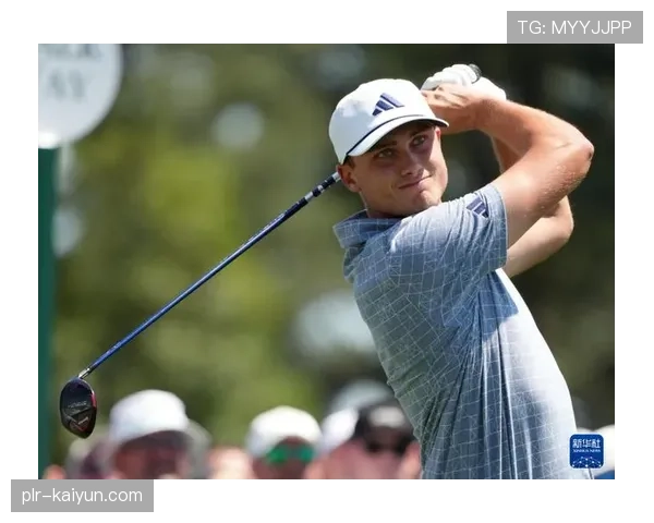 高尔夫球员锦标赛：舍夫勒领先1杆战胜麦克罗伊，问鼎TPC锯齿草